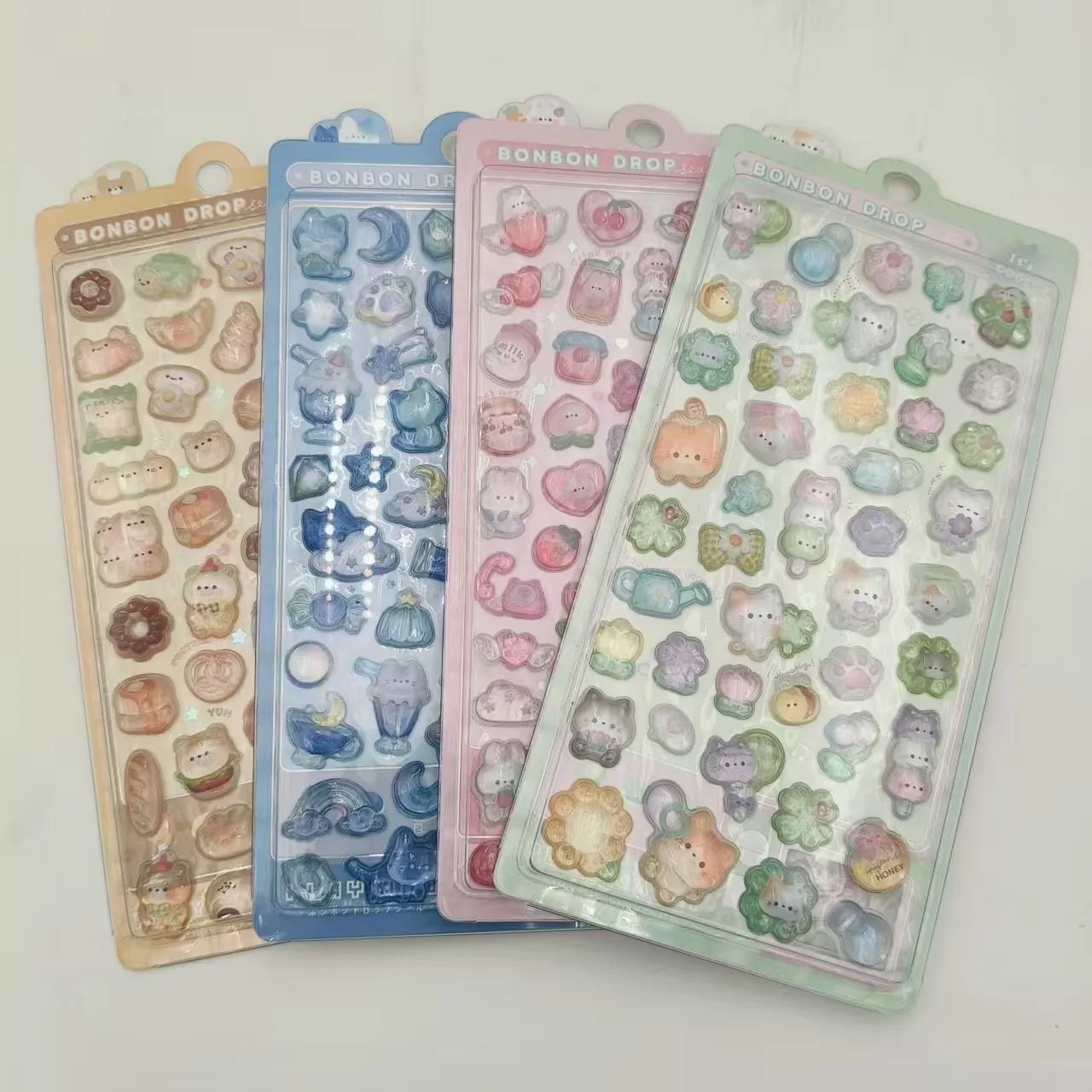 Τα τρισδιάστατα ανάγλυφα παιδικά αυτοκόλλητα είναι έτοιμα για αποστολή