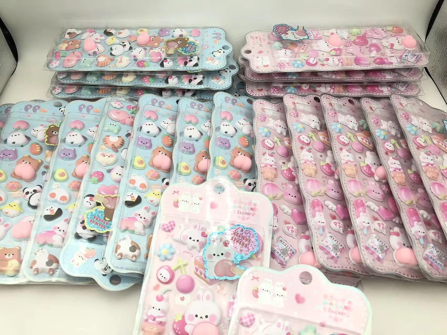 Εξαιρετικά νέα για αυτοκόλλητα ανακούφισης από το στρες από το JOJO Pack σήμερα!